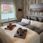 Apartment Alleestrasse Busum